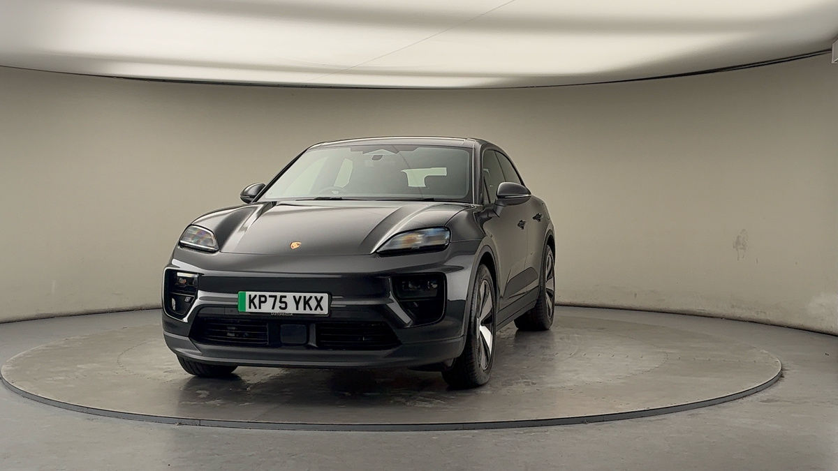 More views of Porsche Macan