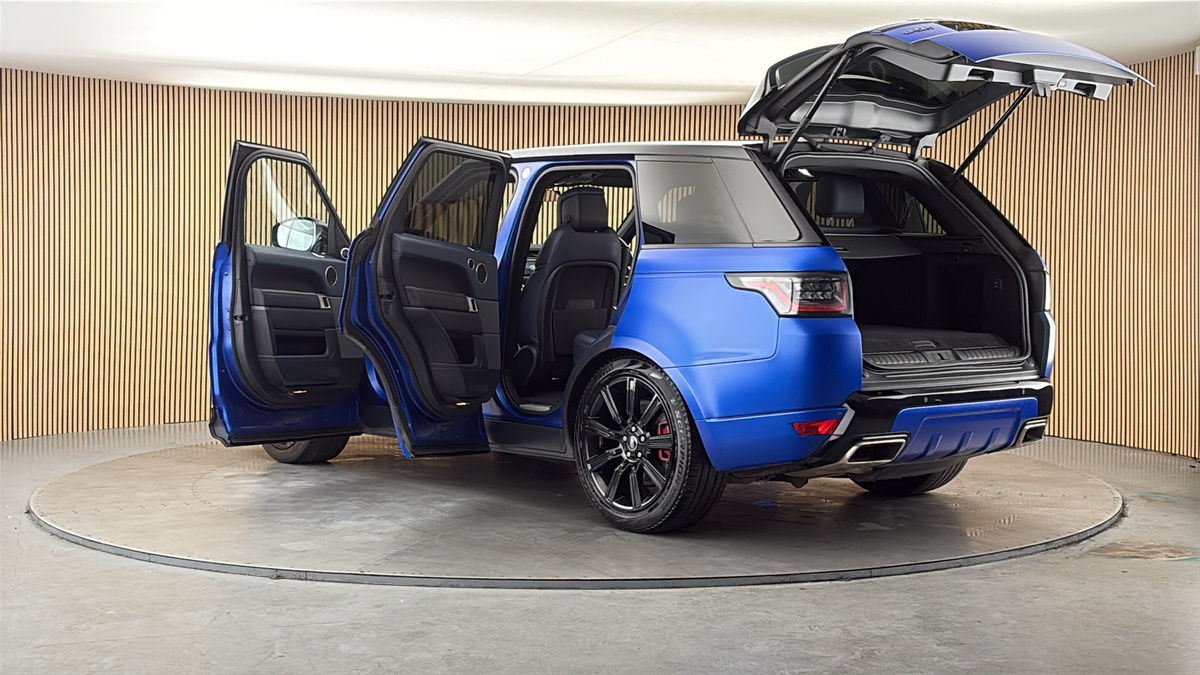 More views of Land Rover Range Rover Sport