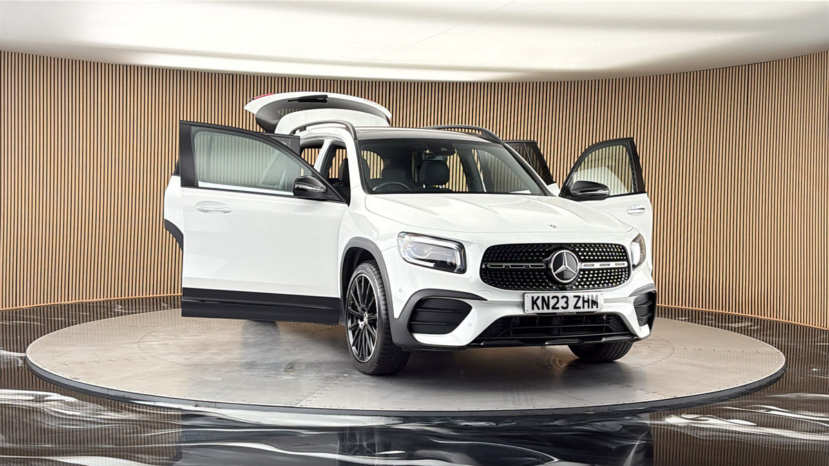 More views of Mercedes-Benz GLB