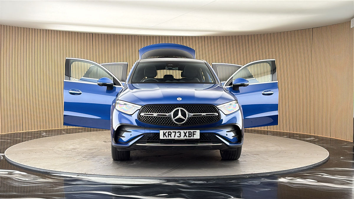 More views of Mercedes-Benz GLC