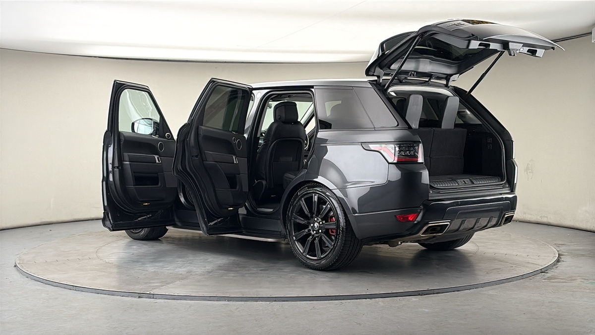 More views of Land Rover Range Rover Sport