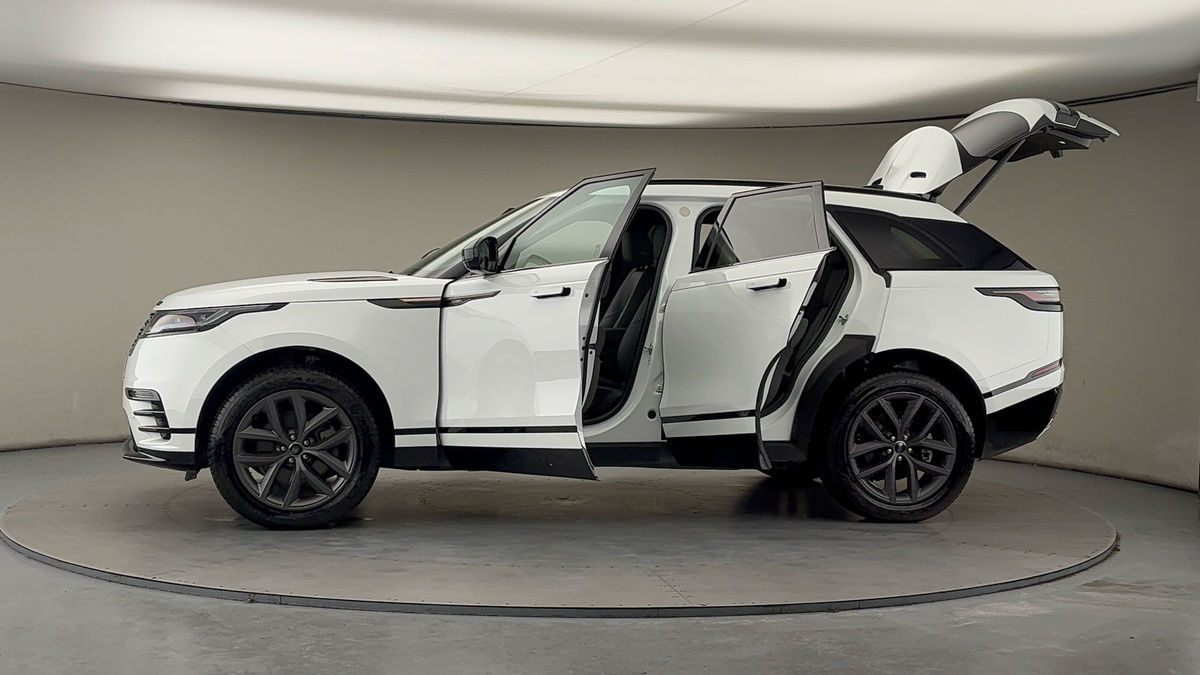 More views of Land Rover Range Rover Velar