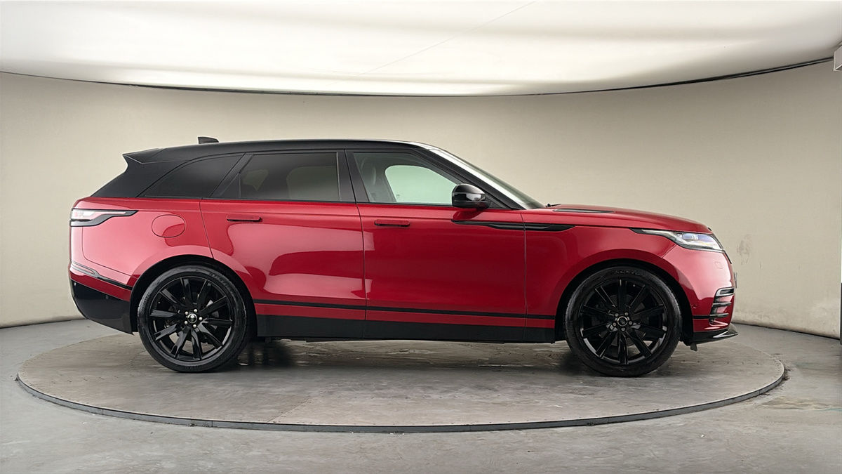 More views of Land Rover Range Rover Velar