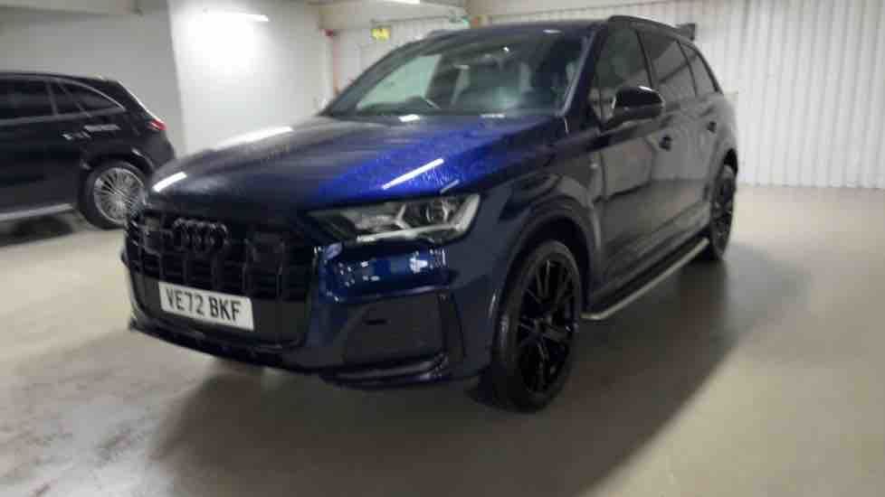 More views of Audi Q7