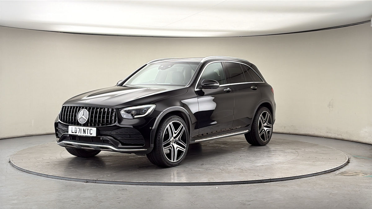 More views of Mercedes-Benz GLC
