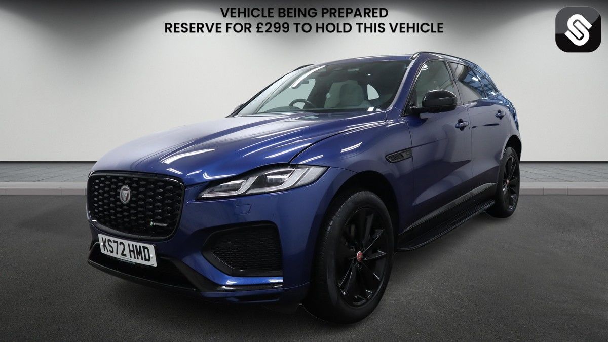 Jaguar F-PACE Image 2