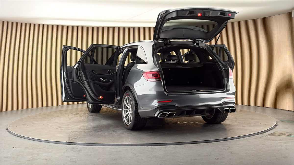 More views of Mercedes-Benz GLC