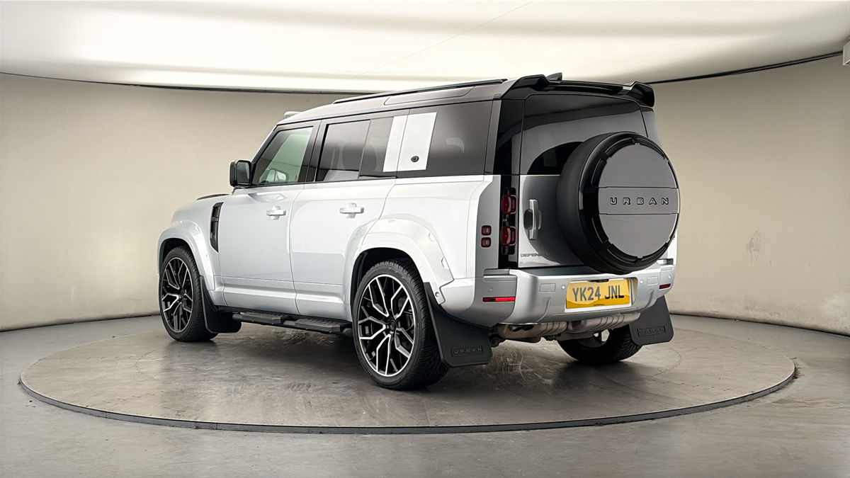 Land Rover Defender 110 Urban Image 2