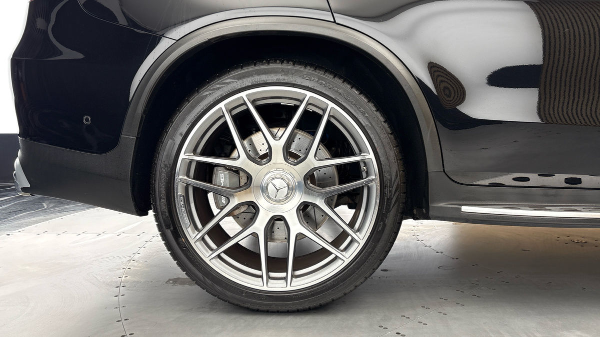 Mercedes-Benz GLC Image 10