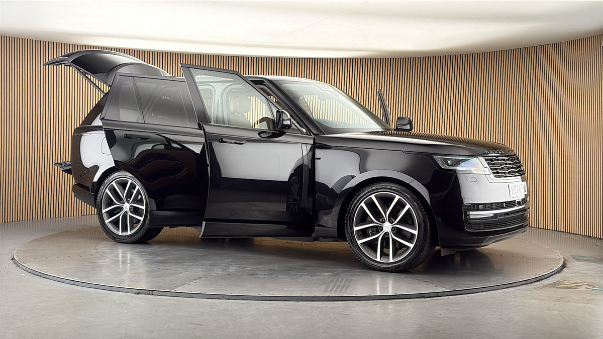 More views of Land Rover Range Rover
