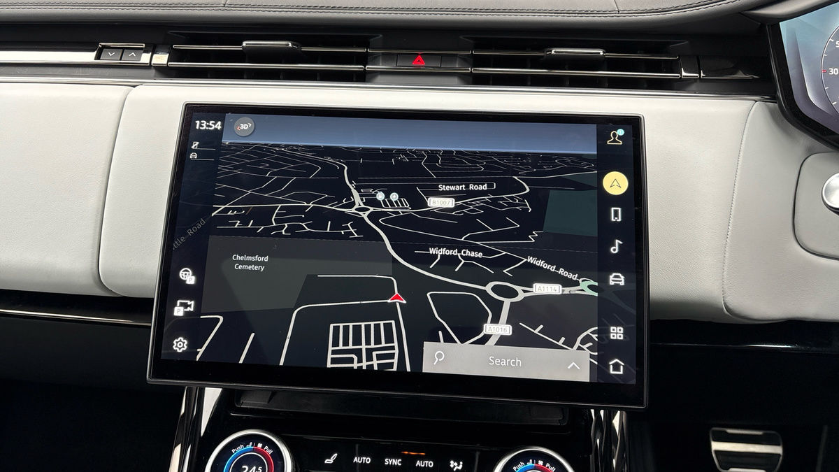 Land Rover Range Rover Sport Image 17