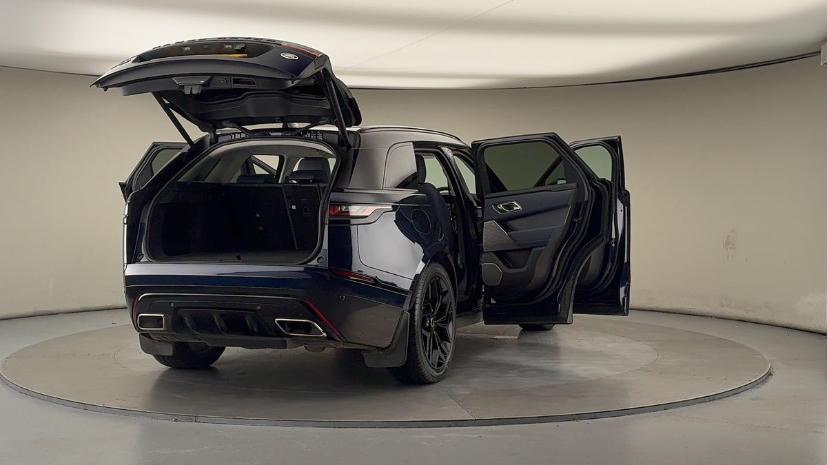 More views of Land Rover Range Rover Velar