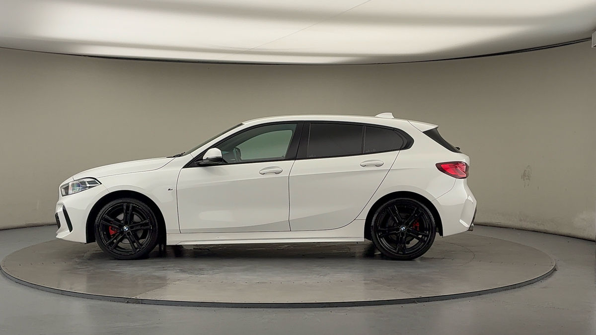 BMW 1 Series Image 15