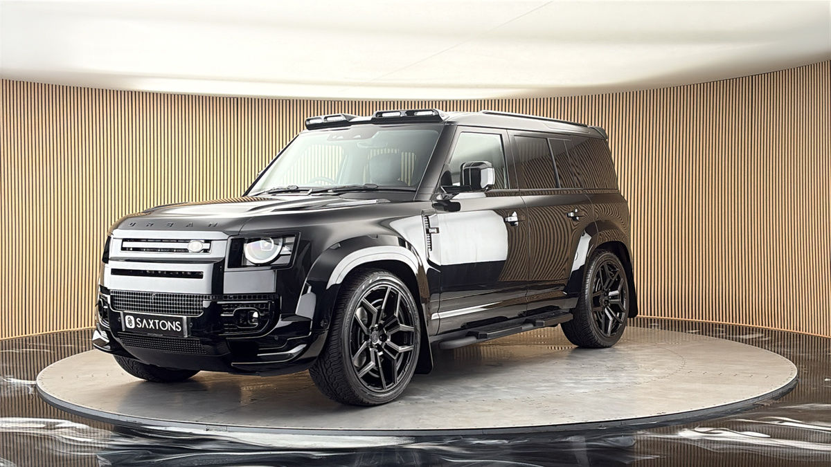More views of Land Rover Defender 110