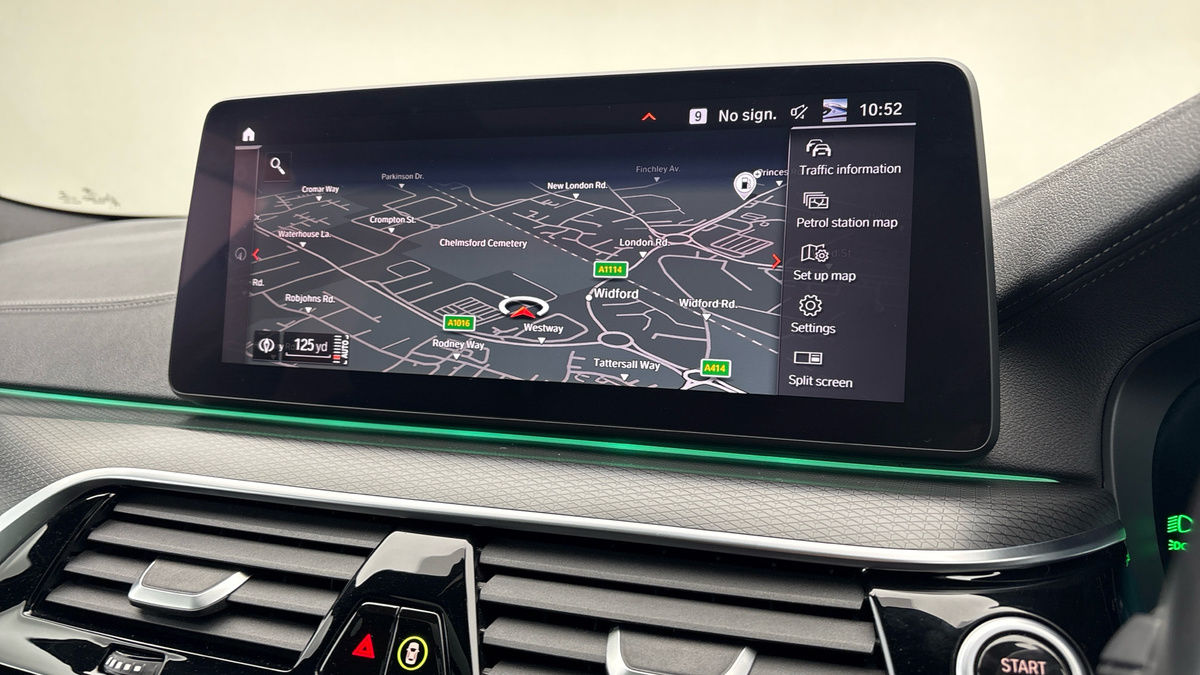 BMW 5 Series Image 17