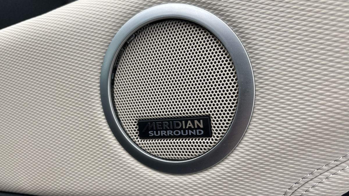 Land Rover Discovery Image 25