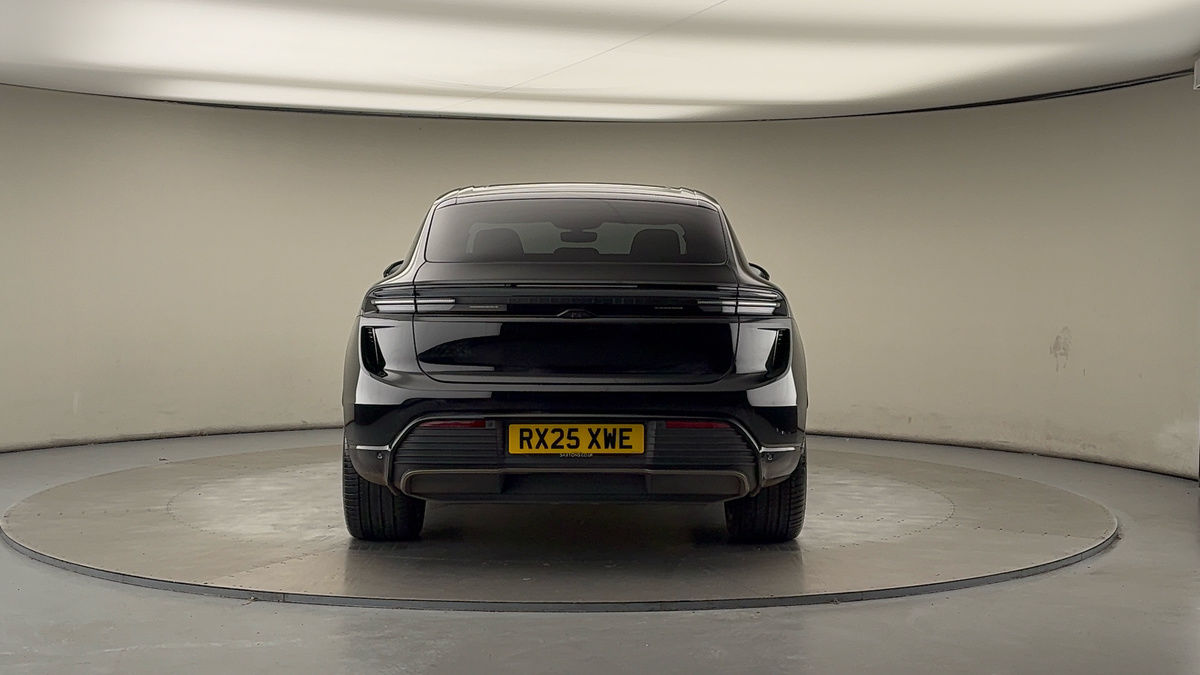 Porsche Macan Image 4