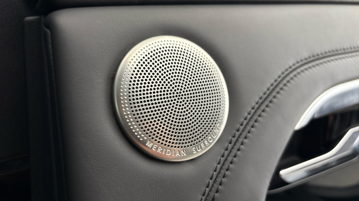 Land Rover Range Rover Evoque Image 25