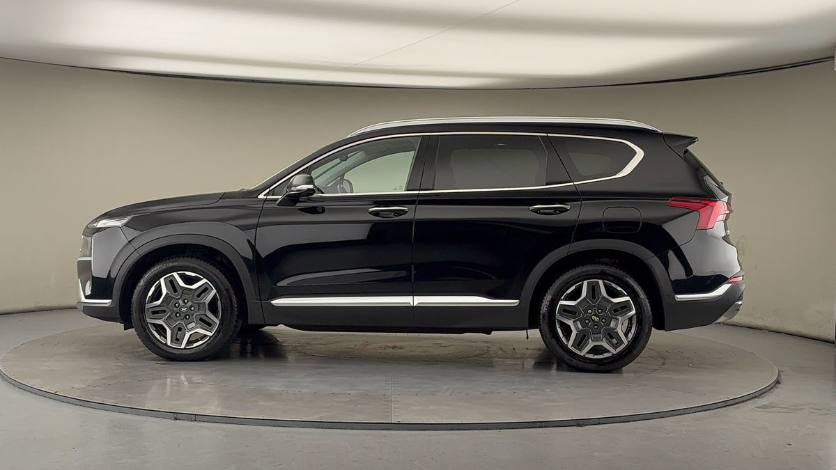 More views of Hyundai Santa Fe