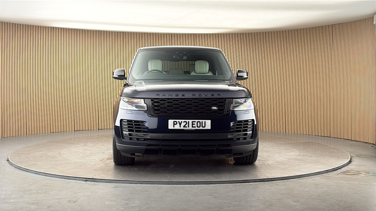 More views of Land Rover Range Rover