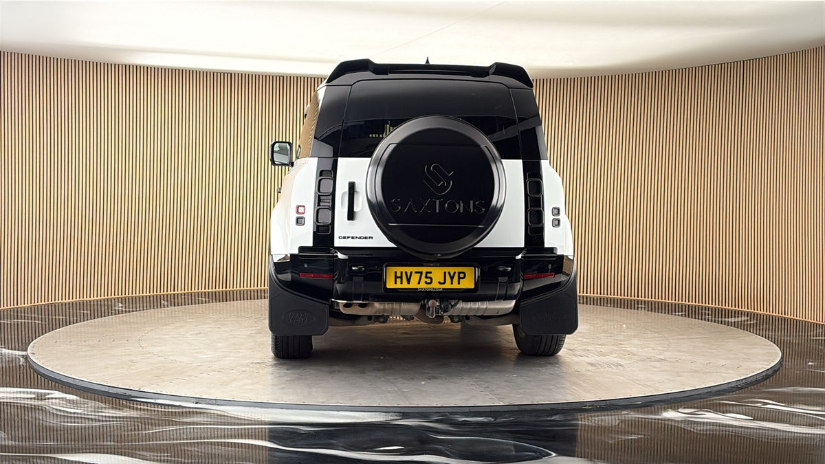 More views of Land Rover Defender 90