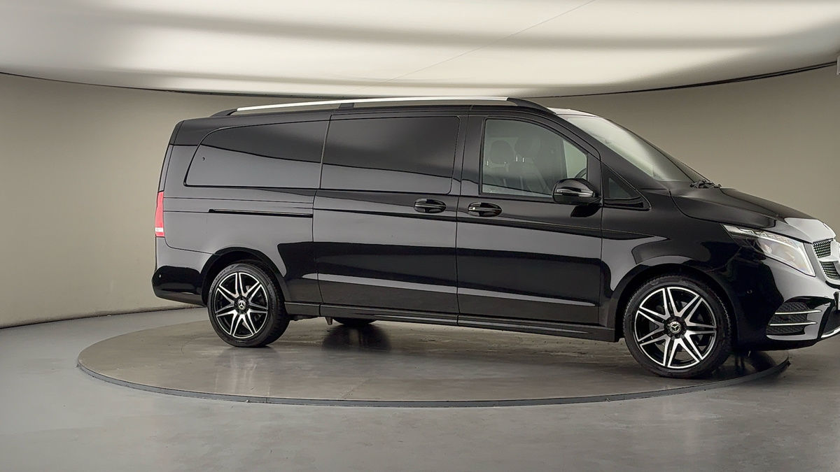 More views of Mercedes-Benz V Class