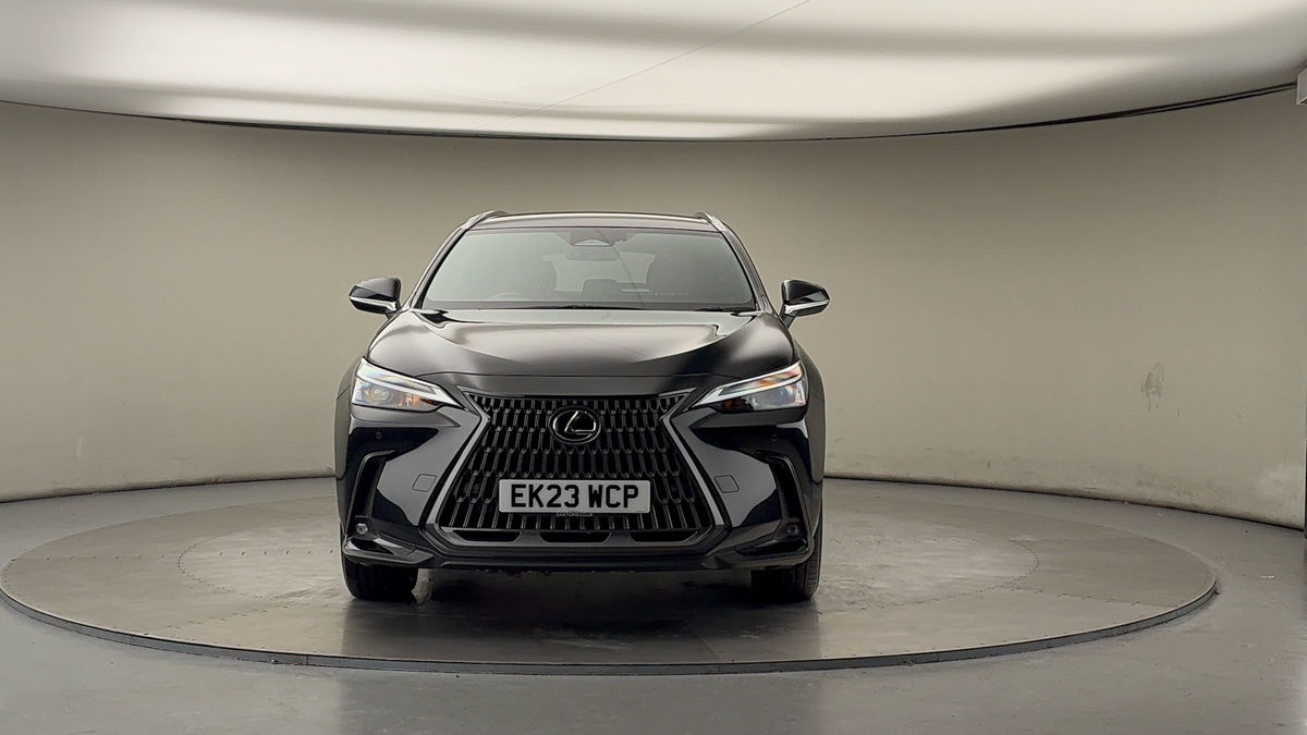 Lexus NX Image 3