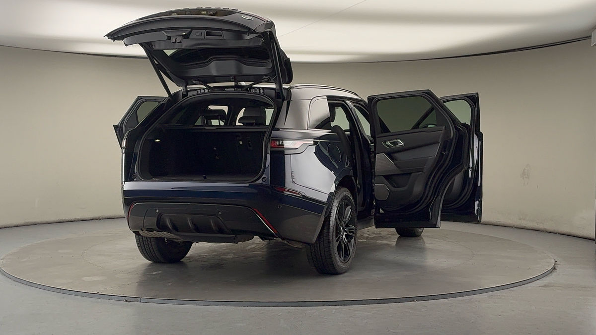 More views of Land Rover Range Rover Velar