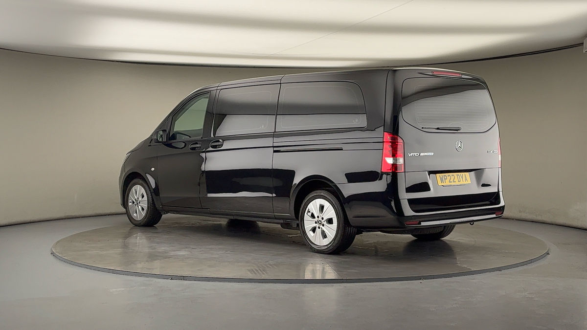 More views of Mercedes-Benz Vito