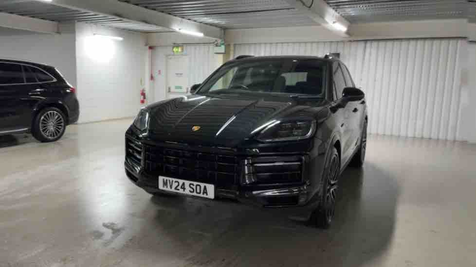 More views of Porsche Cayenne