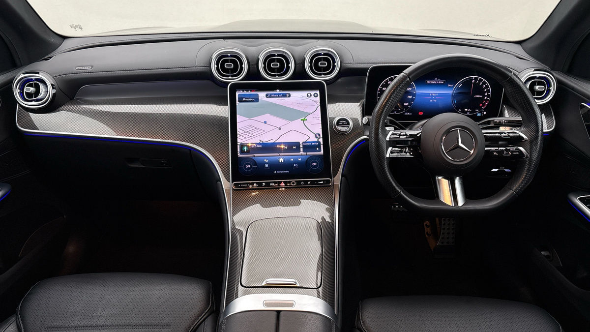 Mercedes-Benz GLC Image 12