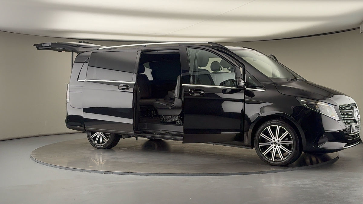More views of Mercedes-Benz V Class