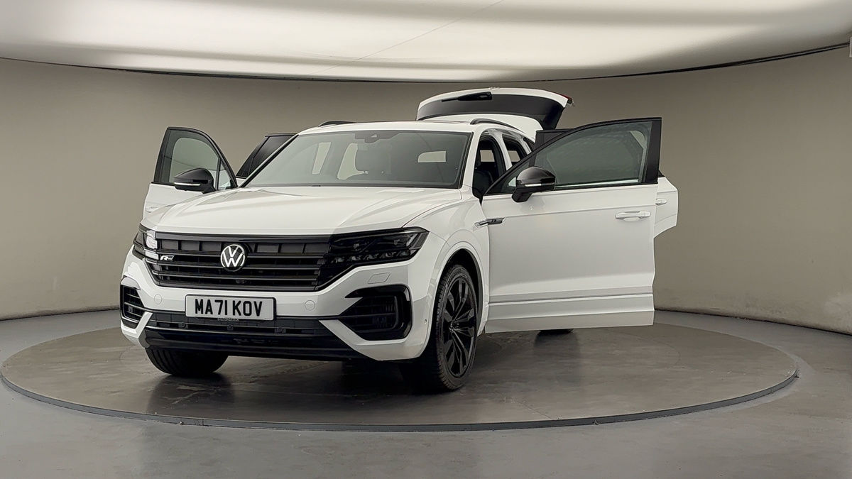 More views of Volkswagen Touareg