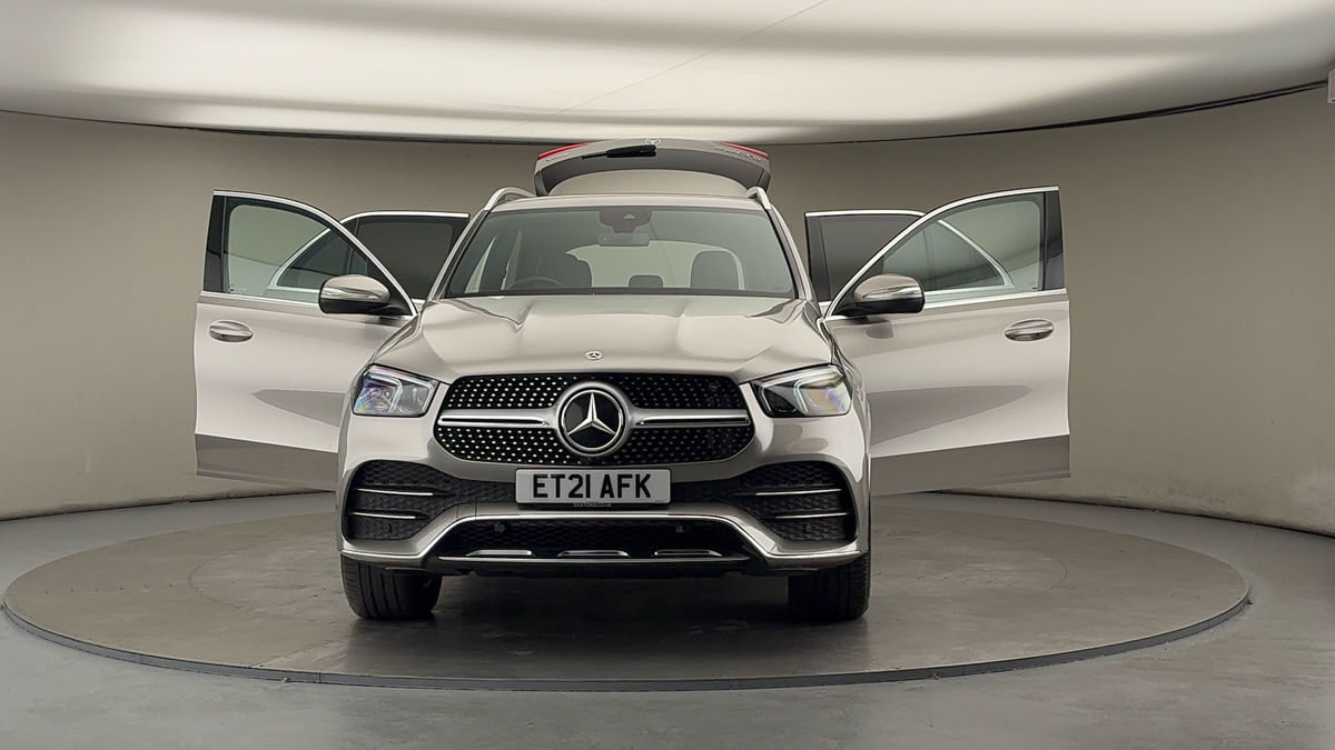 More views of Mercedes-Benz GLE