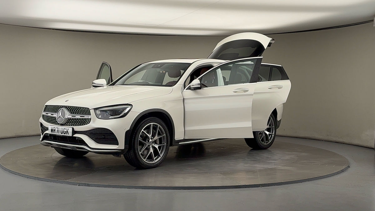 More views of Mercedes-Benz GLC