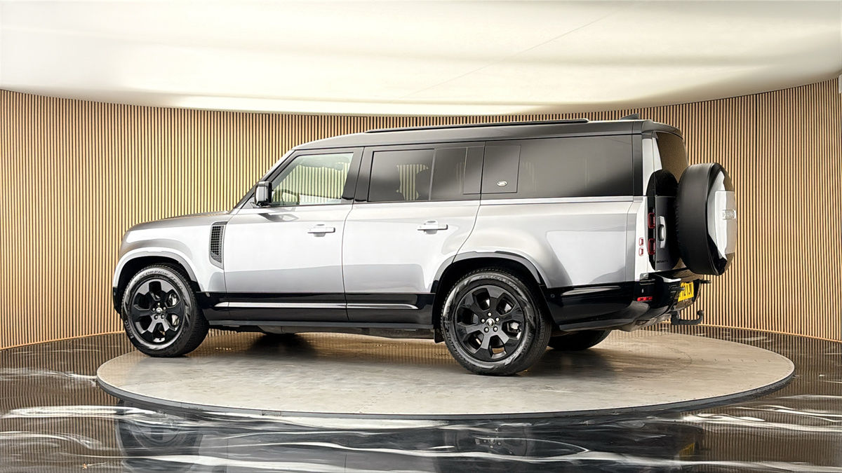 More views of Land Rover Defender 130