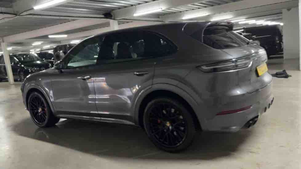 More views of Porsche Cayenne