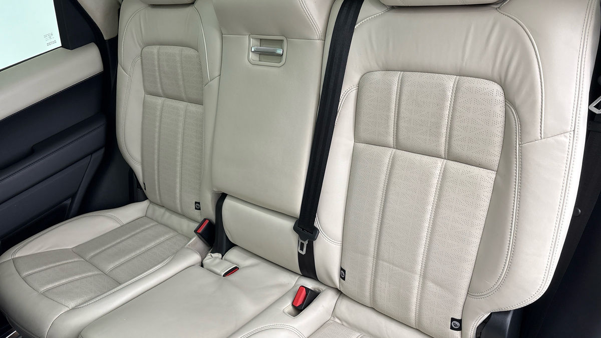 Land Rover Range Rover Sport Image 8