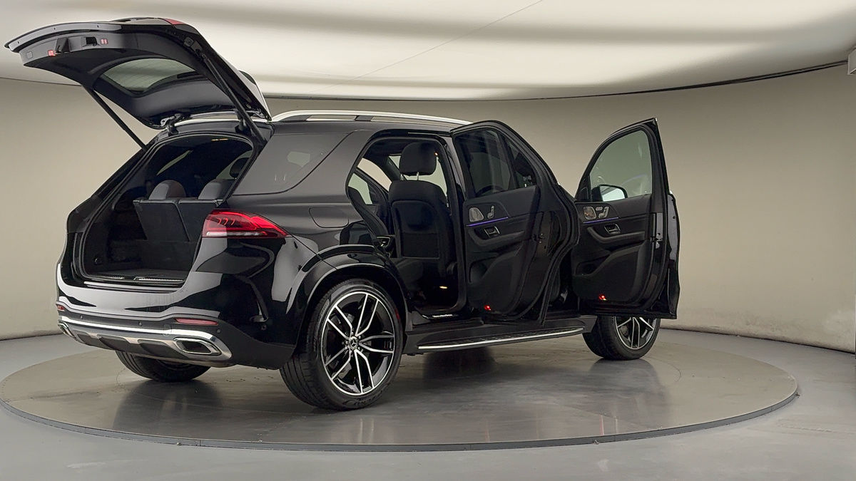 More views of Mercedes-Benz GLE