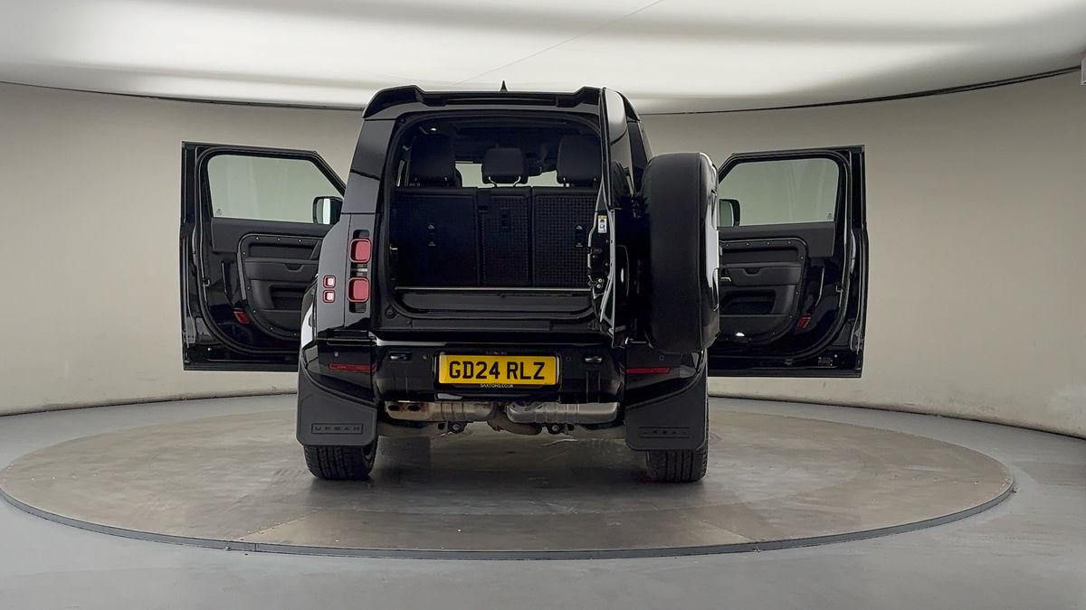 More views of Land Rover Defender 90