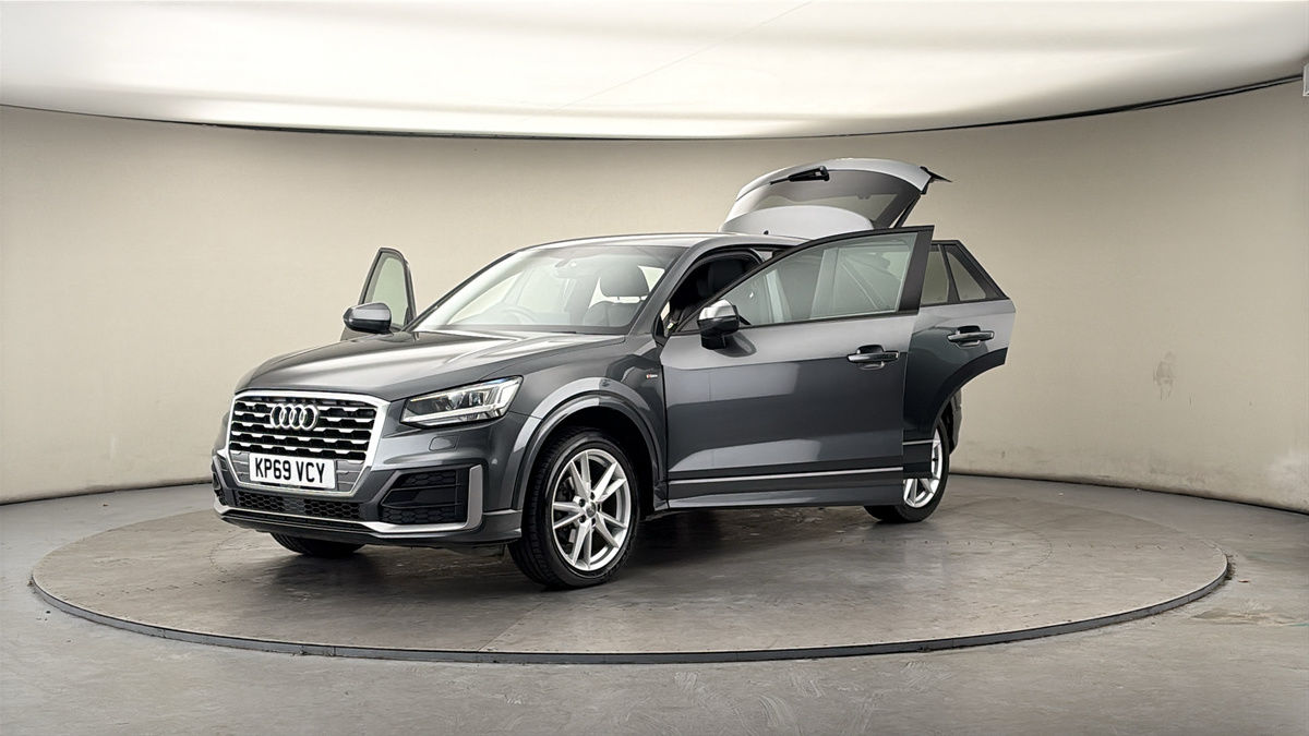 Audi Q2 Image 22