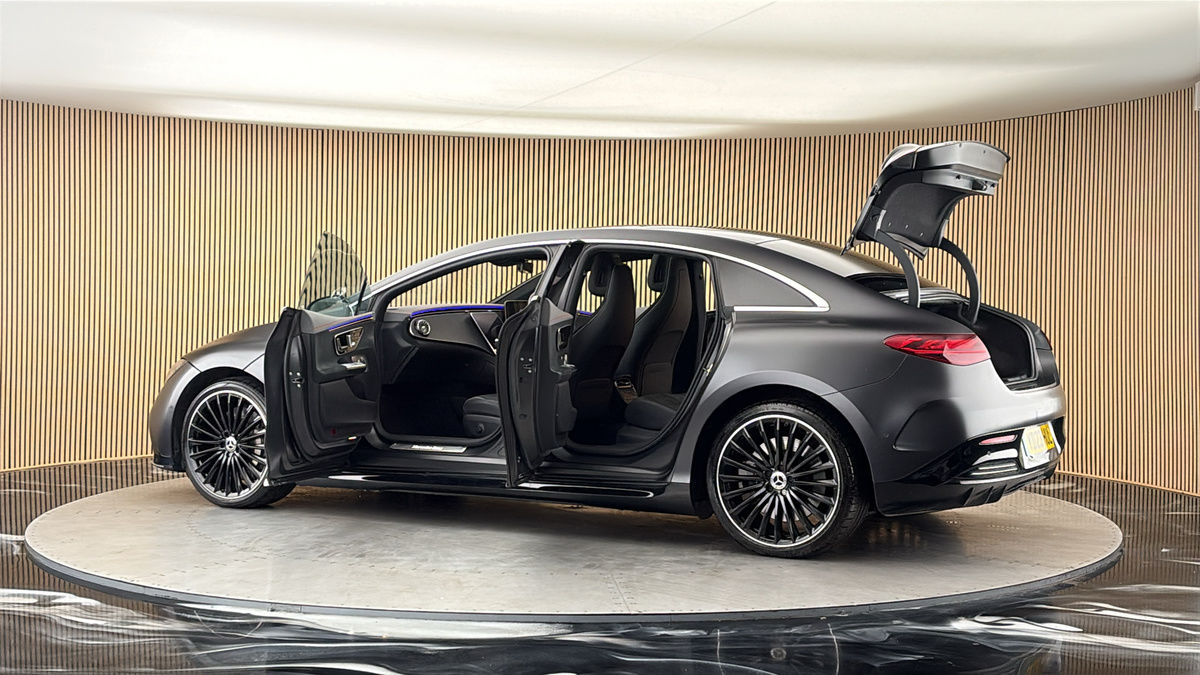 More views of Mercedes-Benz EQE