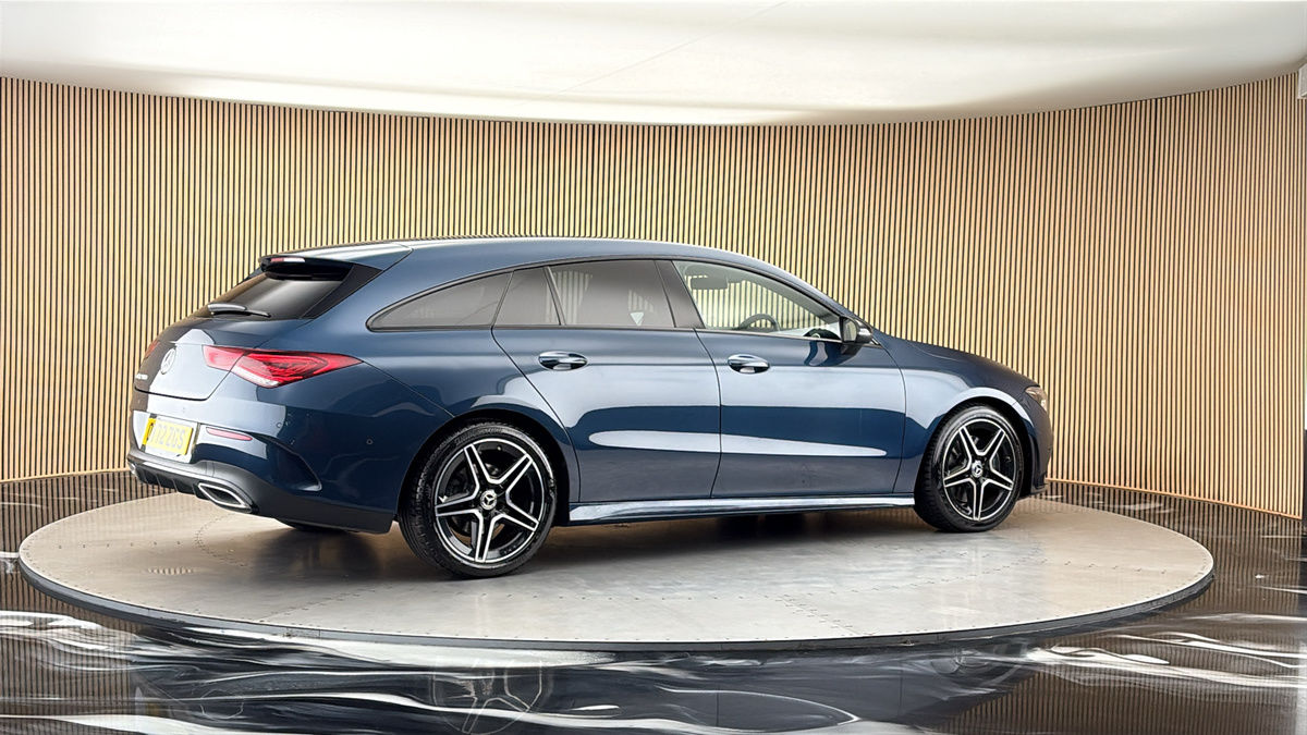 More views of Mercedes-Benz CLA