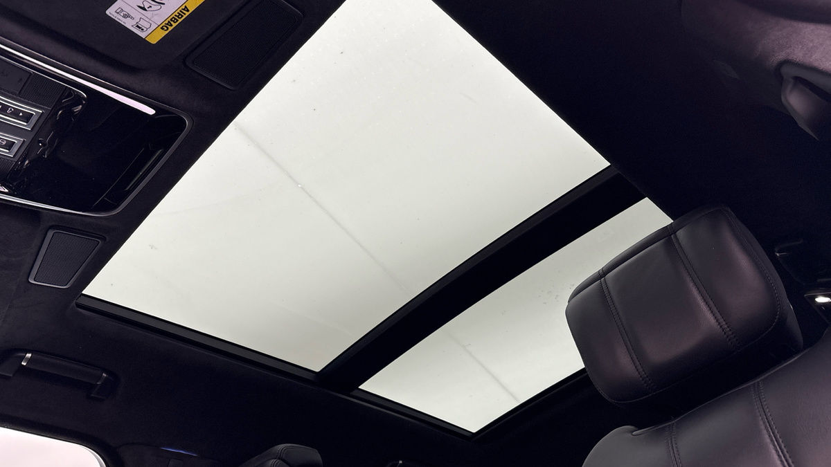 Land Rover Range Rover Image 6