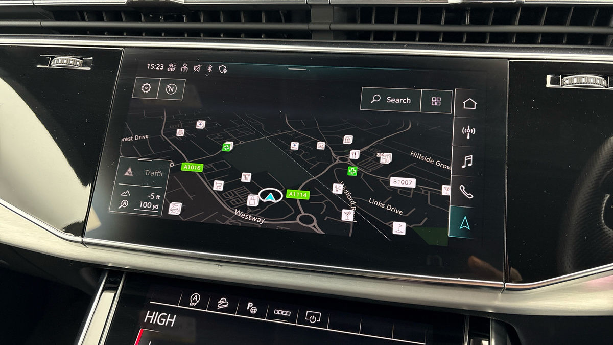 Audi Q8 Image 17