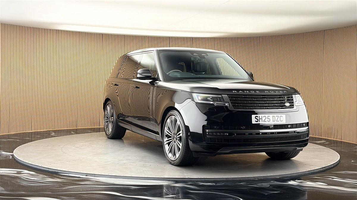More views of Land Rover Range Rover