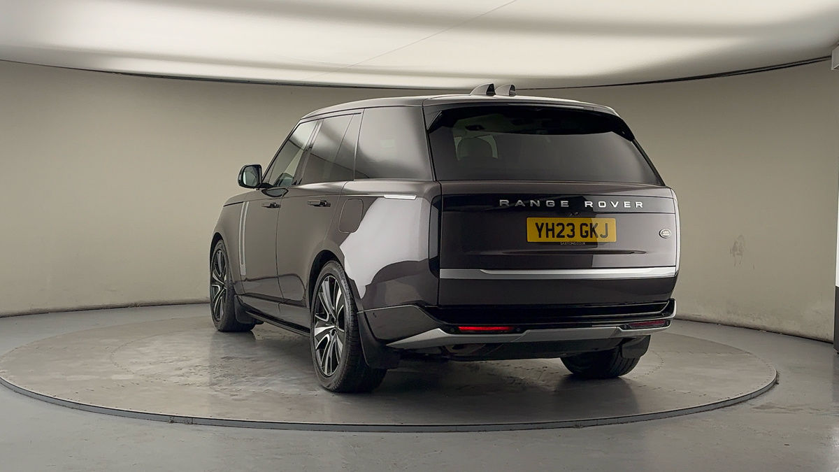 More views of Land Rover Range Rover