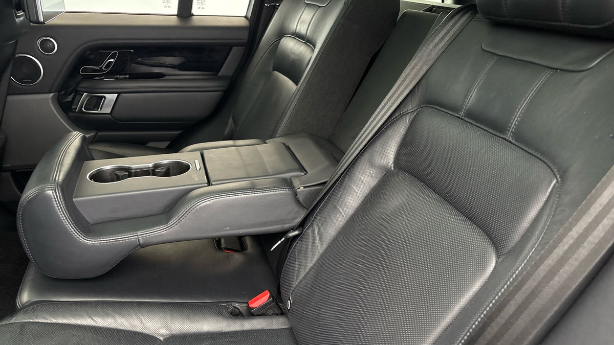 Land Rover Range Rover Image 9