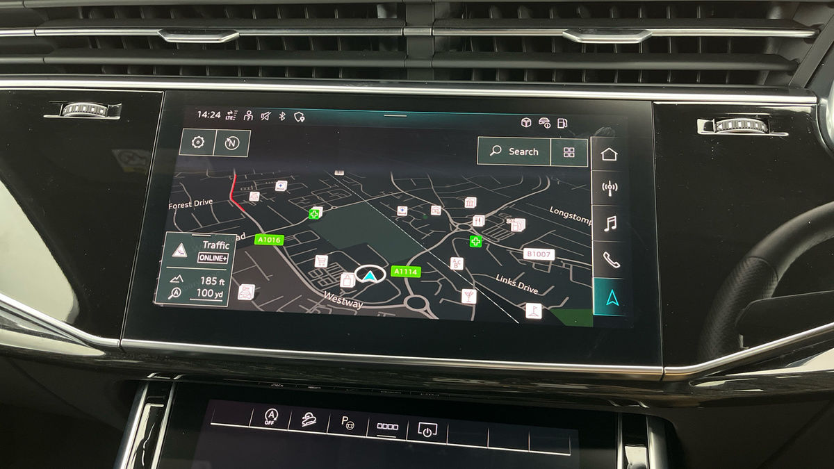 Audi Q7 Image 17