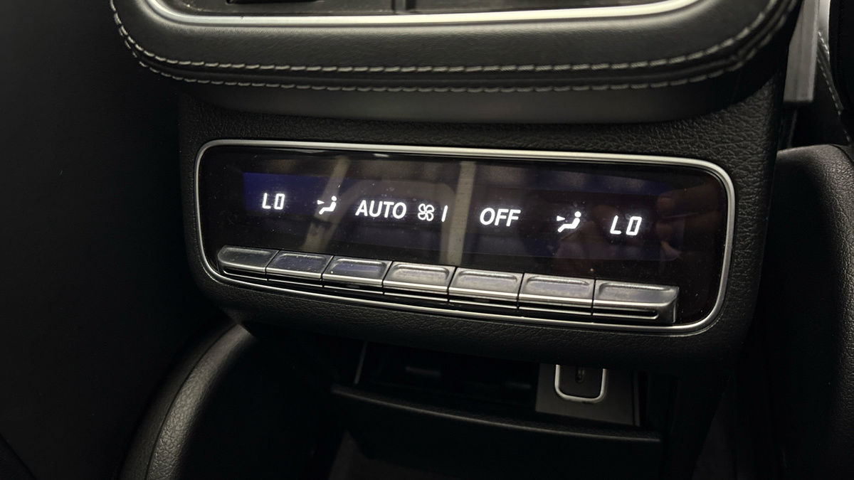 Mercedes-Benz GLE Image 35